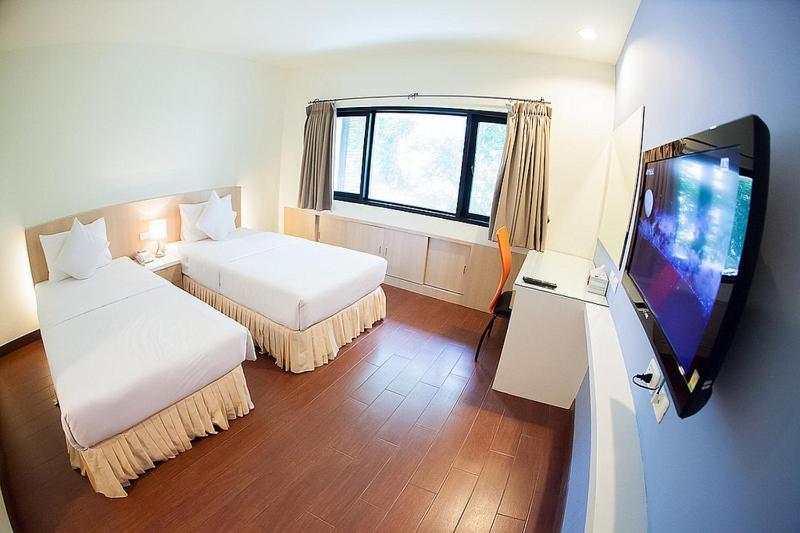 Lido Millennium Hotel Банкок Стая снимка