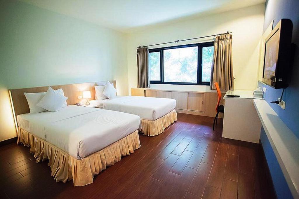Lido Millennium Hotel Банкок Стая снимка