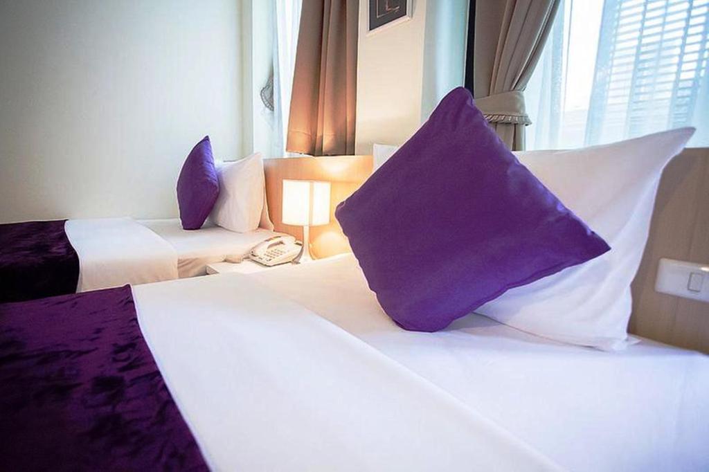 Lido Millennium Hotel Банкок Стая снимка